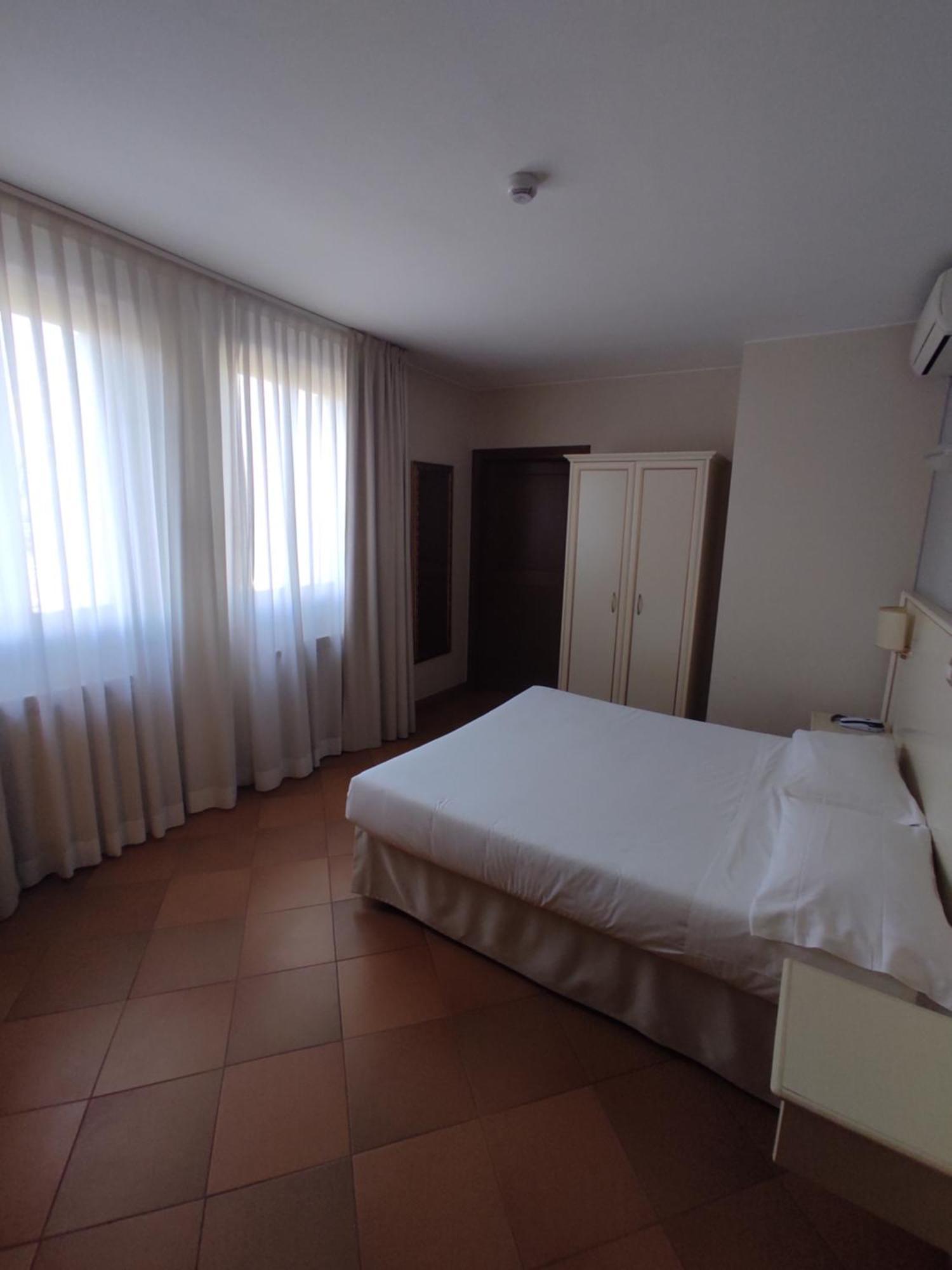 Hotel Le Mura Foligno Luaran gambar