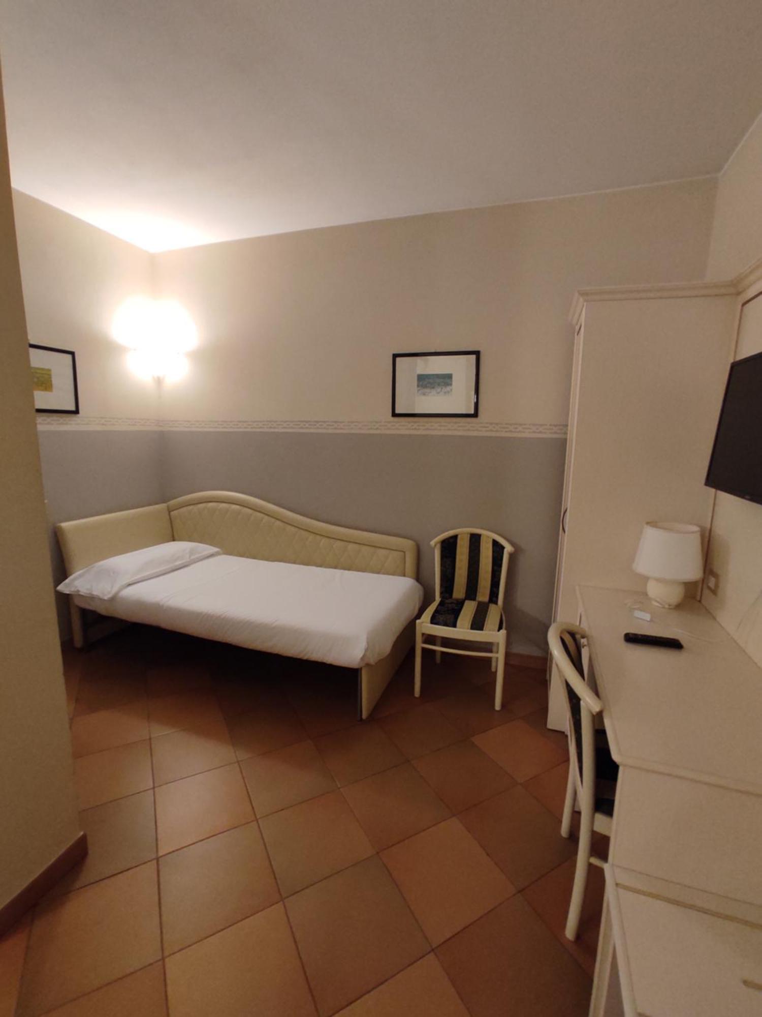 Hotel Le Mura Foligno Luaran gambar