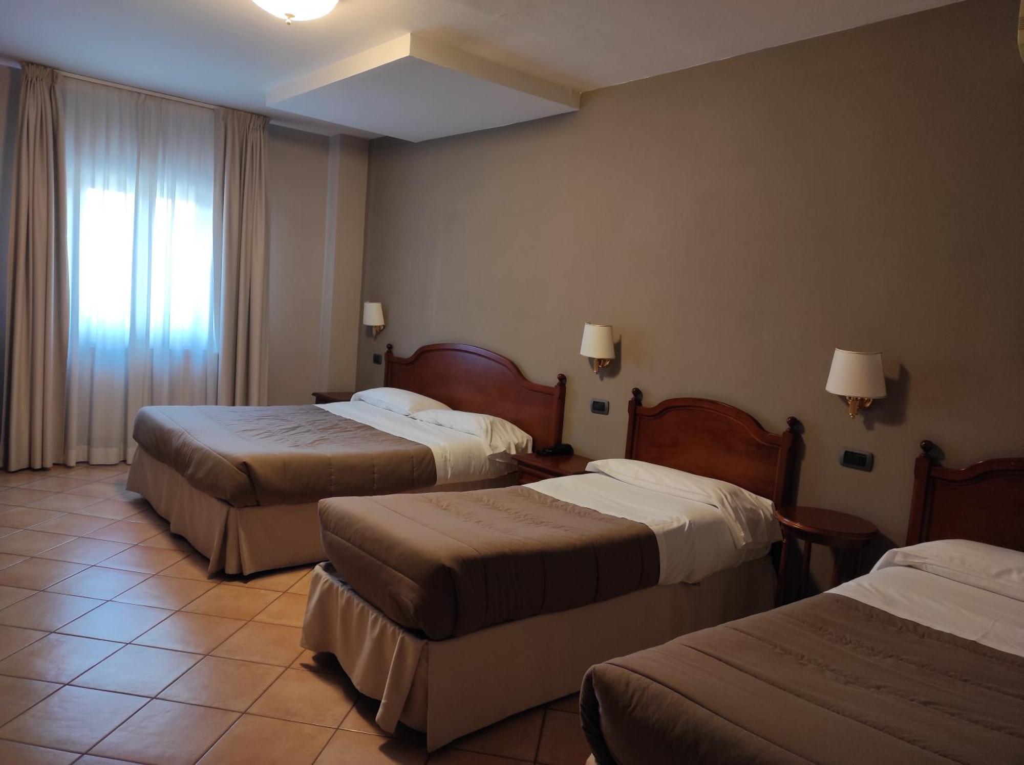 Hotel Le Mura Foligno Luaran gambar